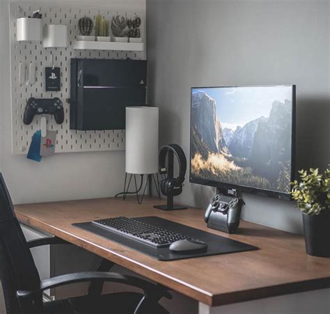 Minimalist Desk Setup Ideas Setup Desk Modern Laptop Minimal Setups ...