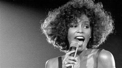 What Happened When a Passenger Couldn't Stop Singing Whitney Houston's ...