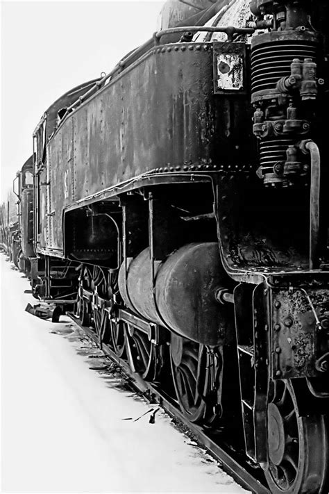 History of Steam Locomotive and Modern Train Industry