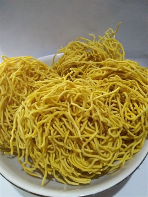 mie kuning kering | Lazada Indonesia