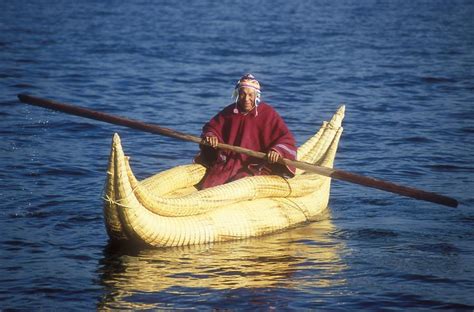 Lake Titicaca - Reed Boat | Altiplano | Pictures | Peru in Global-Geography