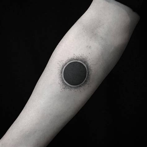 ROBERT WILLIAM ASHBY — Solar Eclipse for Amanda. #houseofthievestattoo ...