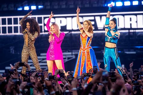 Spice Girls Earn 78 Million Dollars On 2019 Reunion Tour | Billboard ...