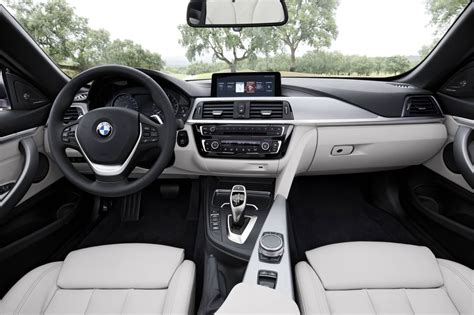 Gallery: 2018 BMW 430i Interior