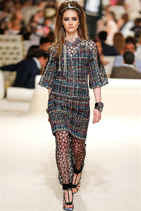 Fashion Shows: Fashion Week, Runway, Designer Collections | Chanel ...