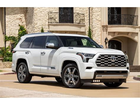 2024 Toyota Sequoia: 61 Exterior Photos | U.S. News