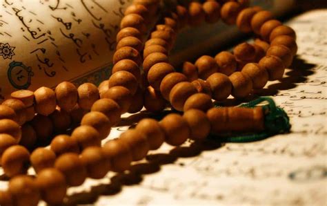 8 Benefits of Dhikr - Remembrance of Allah - Islamic Articles