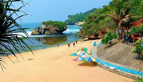 Pantai Kukup - Yogyakarta. #beautiful #beautifulplace #beach # ...