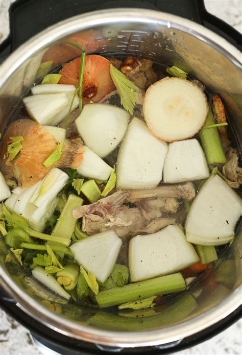 Instant Pot Bone Broth Recipe - Happy Healthy Mama