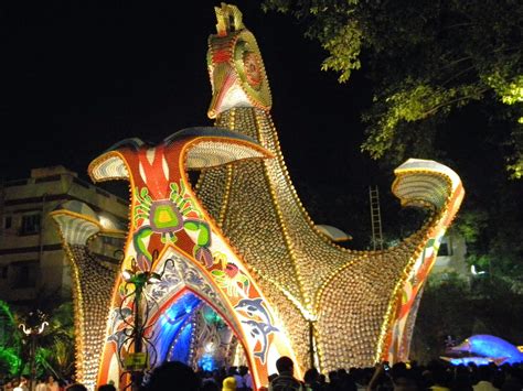 Durga Puja 2024 Kolkata Pandal Photo - Theda Gerrilee