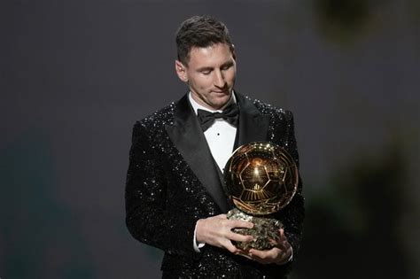 Messi with record 7th award, Messi