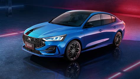 Ford Focus 2023 ra mắt với diện mạo đậm chất thể thao