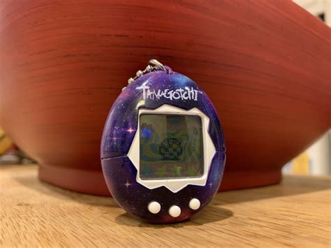 Original Tamagotchi review: Rebooting a '90s classic the right way