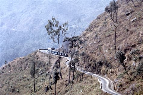 Darjeeling Himalayan Railway, Darjeeling, West Bengal Tourism 2021 ...