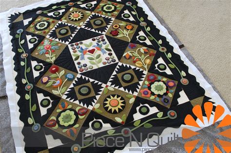 Piece N Quilt: Wool Applique Quilt