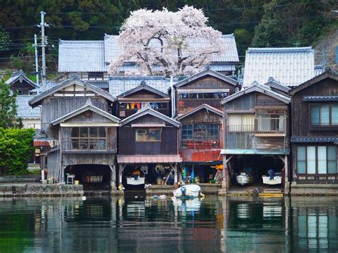 The Traditional Boat Houses of Ine: Historical Homes in a Waterside ...