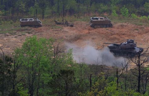 Soldiers live-fire 60mm mortar during inaugural Best Mortar Competition ...