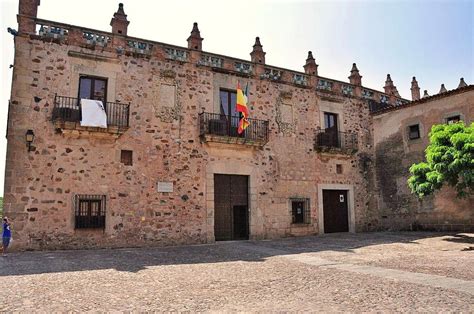 Set-Jetting: House Of The Dragon Fans Should Visit Cáceres, Spain