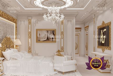 GOLD AND WHITE COLORS: THE BEST LUXURY THEME