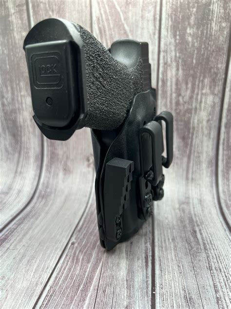 Light Bearing IWB Holster for Glock 19/19X/45 Pistol. – DnzHolsters