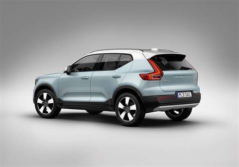 New Volvo XC40 – exterior – Alpha SQUAD official