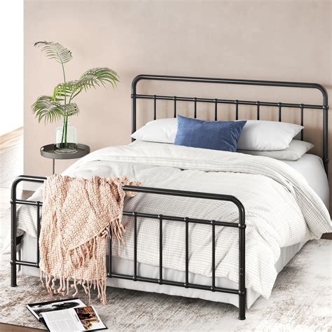 Buy Zinus Florence 40 Metal Platform Bed Frame, Queen, Black Online at ...