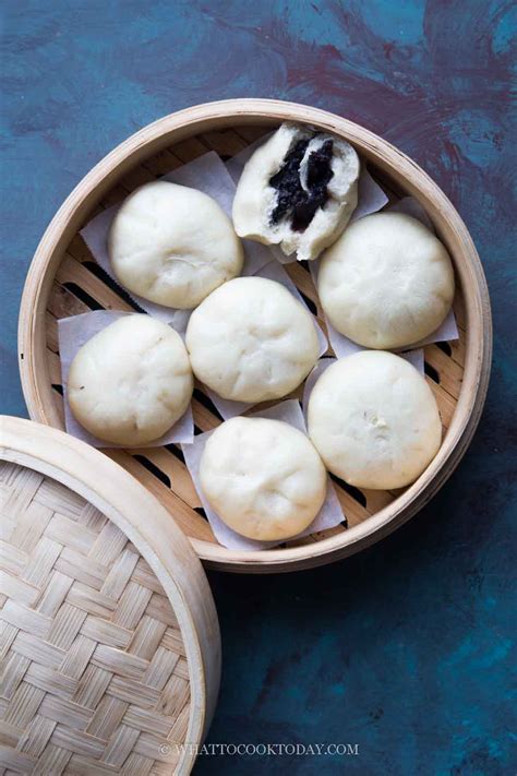 Super Easy No-Knead Steamed Buns (Baozi/Mantou)