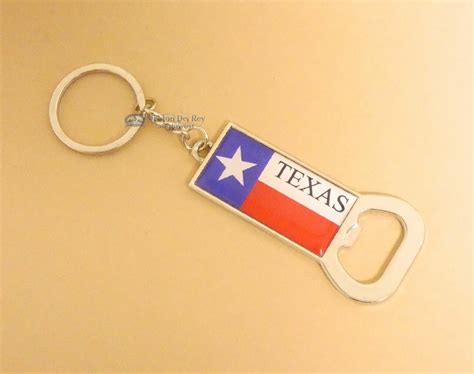 El Paso Souvenirs, Texas Gifts & Decor - Souvenir Keychains, Fobs ...