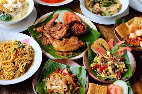 7 Wisata Kuliner Malam Jogja yang Paling Legendaris dan Murah | BukaReview