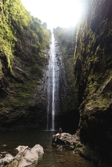 Maui Waterfalls You MUST Visit That Will Blow You Away!