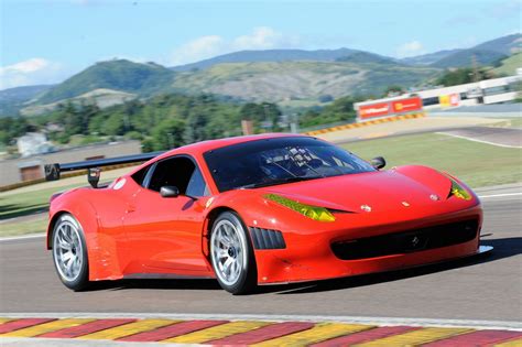 2012 Ferrari 458 Italia Grand Am | Top Speed