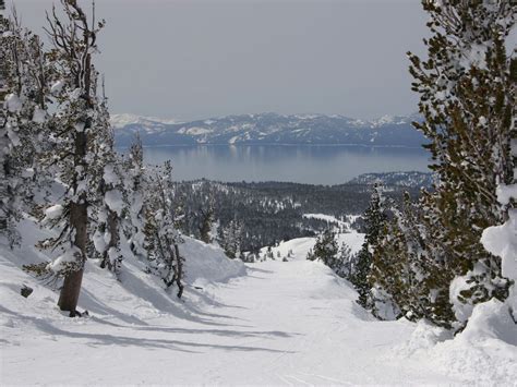 Best Nevada Skiing | Where to Ski Near Reno | Lake Tahoe Ski Resorts