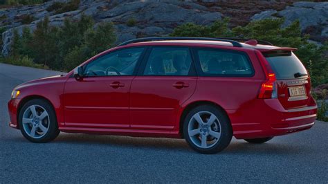 2010 Volvo V50 R-Design - Wallpapers and HD Images | Car Pixel