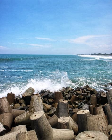 Pantai Glagah, Pantai Eksotis di Kulon Progo - De Jogja Adventure