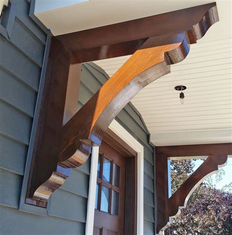 Ekena Millwork Western Red Cedar Olympic Traditional Brackets – The ...