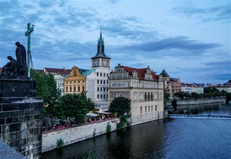 Visiting the Charles Bridge in Prague - Exploring Our World