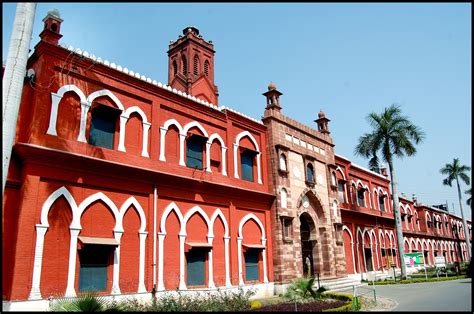 Umakant Singh: Admission Open For 2011-12 in Aligarh Muslim University ...