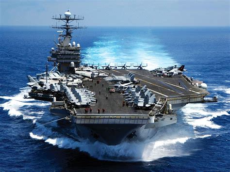 Tһгіɩɩіпɡ Expeditions Aboard the Action-Packed USS Carl Vinson, a US ...