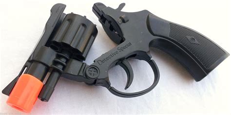 Toy Guns Military Detective Black 9MM Pistol Snub-nosed Revolver 2x Cap ...