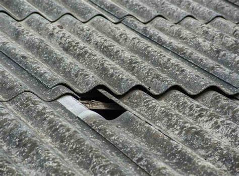 Asbestos Roof Tiles | Safe Repairs And Removal | Checkatrade