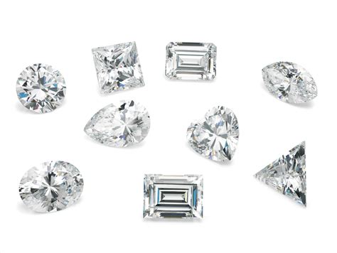 Diamond Shapes Compared: Round Brilliant Vs Fancy Cut Diamonds