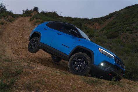 3 Reasons the 2023 Jeep Compass Isn't 1 of the Top Small SUVs