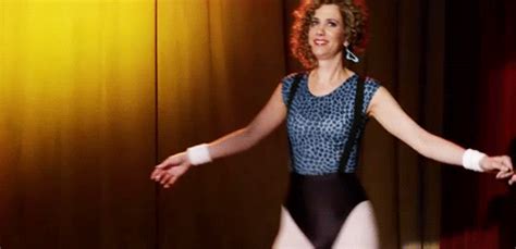 The 40 Greatest Kristen Wiig GIFs Ever, in Honor of Her Turning 40 ...