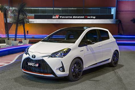 Conocemos al Toyota Yaris GR-SPORT en persona: El híbrido con aspecto y ...