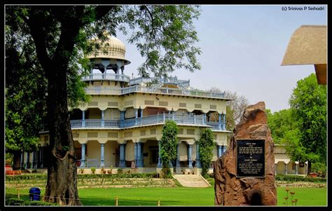 Roam the world with me...: Ananda Bhavan, Allahabad