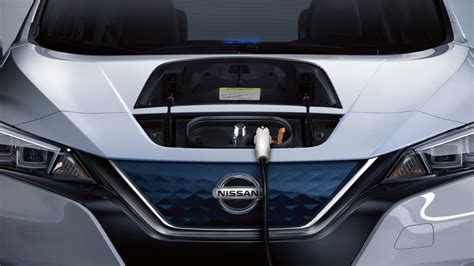 2019 Nissan LEAF Charging & Range | Nissan USA