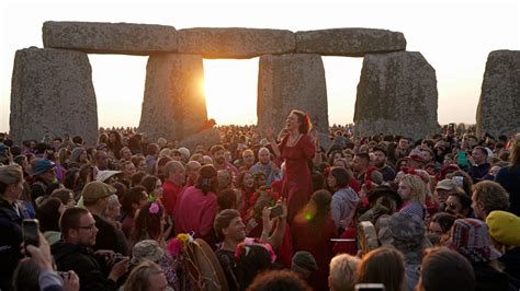 Summer Solstice 2025 Stonehenge - Dody Nadine