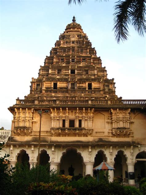 Thanjavur Royal Palace, Thanjavur - Entry Fee, Visit Timings, Things To ...