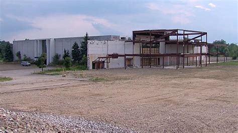 New massive commercial building may be coming to site of demolished ...