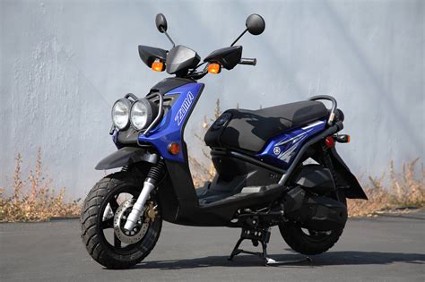 YAMAHA ZUMA 125 - Review and photos